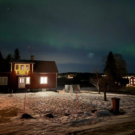 Ett Hus Med 3 Sovrum Med Supersnabba Internet Fiberanslutningen 1000Mb-100Mb I Hoeg, 7 Minuter Fran ฮูดิกสวัลล์ ภายนอก รูปภาพ
