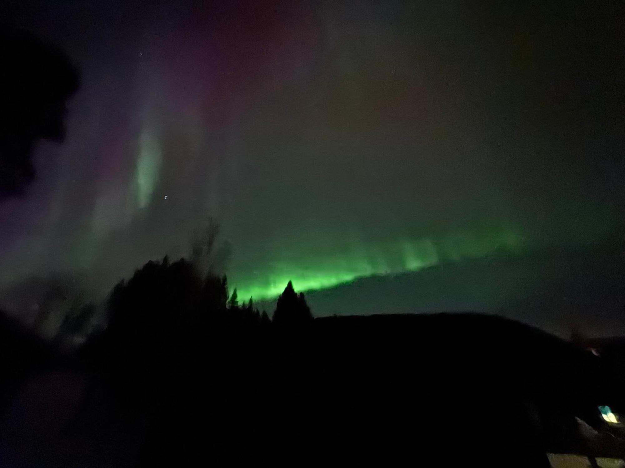 Ett Hus Med 3 Sovrum Med Supersnabba Internet Fiberanslutningen 1000Mb-100Mb I Hoeg, 7 Minuter Fran ฮูดิกสวัลล์ ภายนอก รูปภาพ