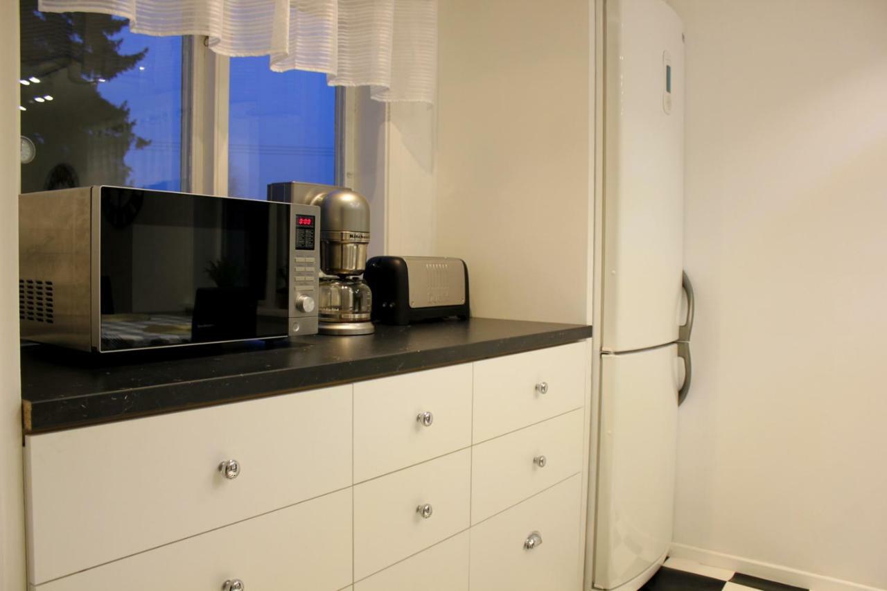 Ett Hus Med 3 Sovrum Med Supersnabba Internet Fiberanslutningen 1000Mb-100Mb I Hoeg, 7 Minuter Fran ฮูดิกสวัลล์ ภายนอก รูปภาพ