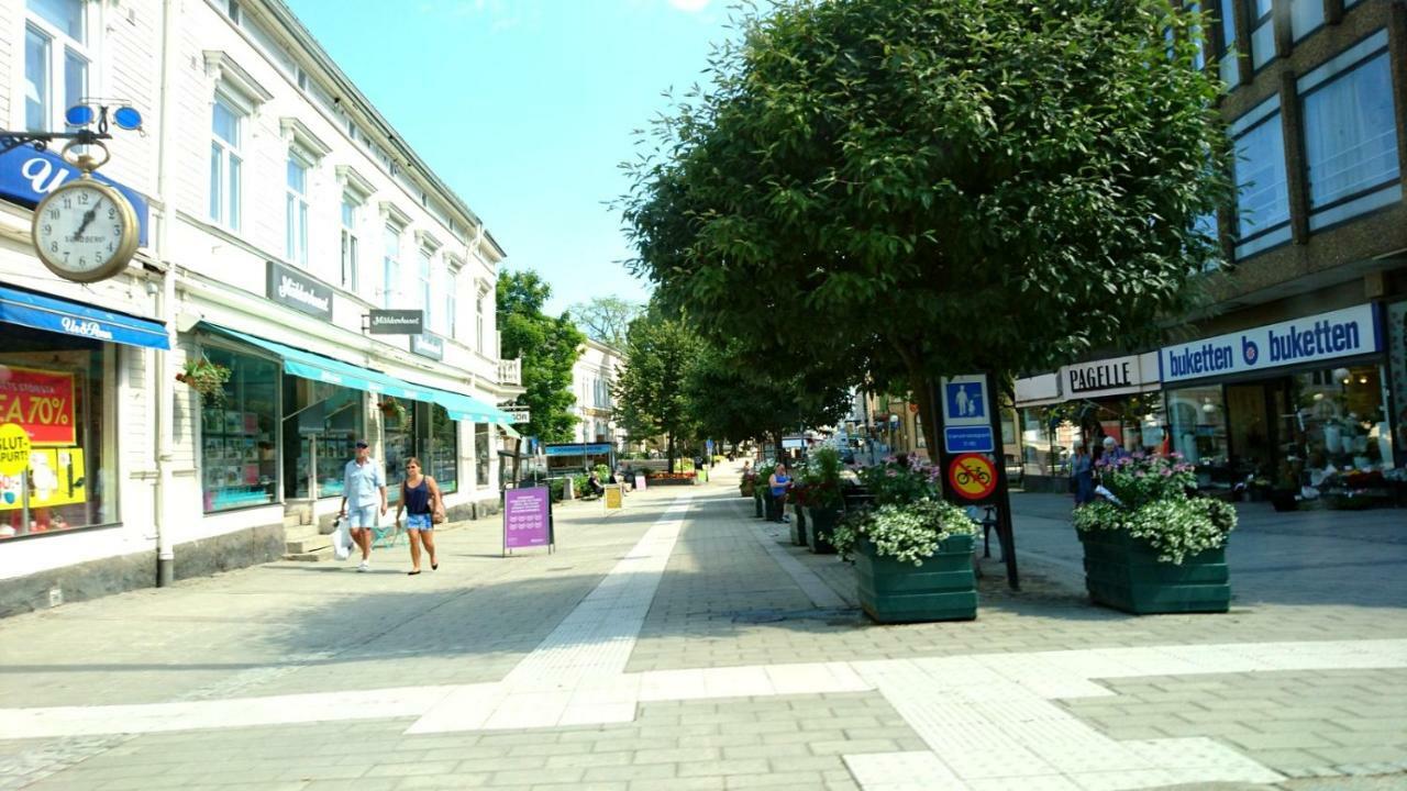 Ett Hus Med 3 Sovrum Med Supersnabba Internet Fiberanslutningen 1000Mb-100Mb I Hoeg, 7 Minuter Fran ฮูดิกสวัลล์ ภายนอก รูปภาพ