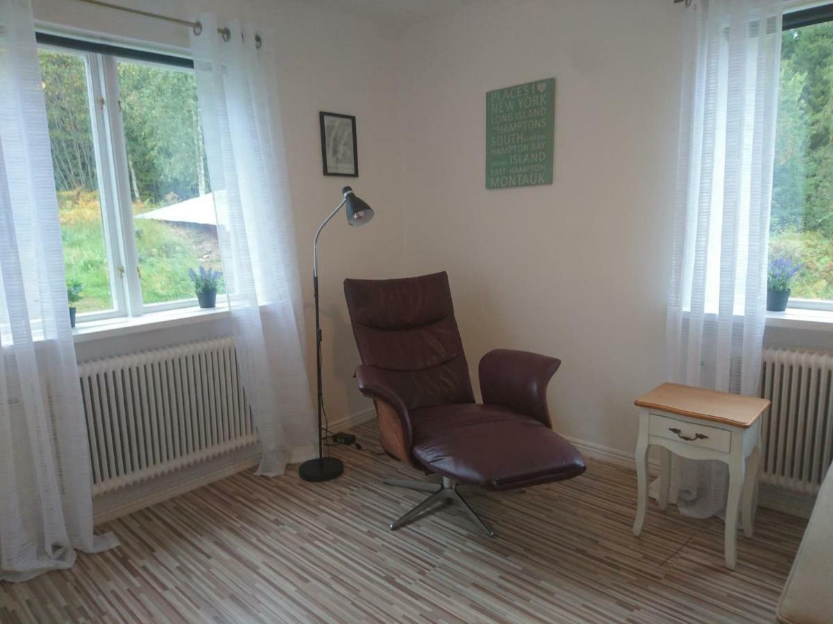Ett Hus Med 3 Sovrum Med Supersnabba Internet Fiberanslutningen 1000Mb-100Mb I Hoeg, 7 Minuter Fran ฮูดิกสวัลล์ ภายนอก รูปภาพ